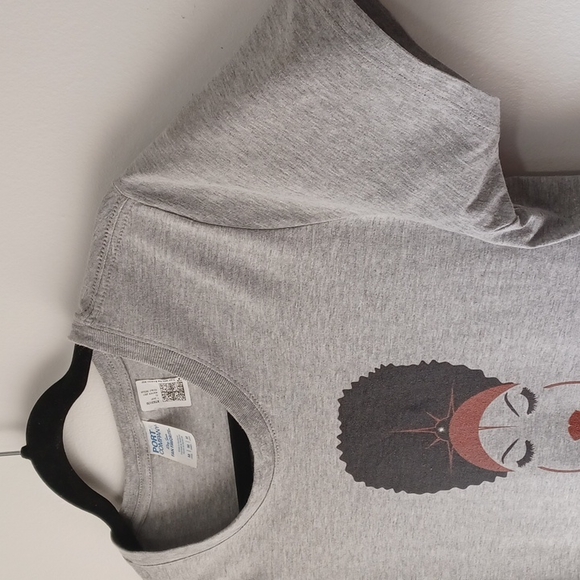 Medium Funny, short sleeve tee, So UNbothered tshirt❗ - Picture 4 of 11